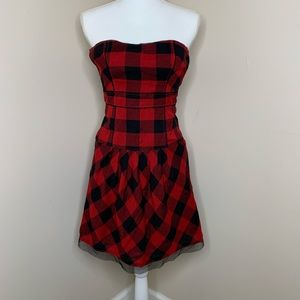 AMERICAN EAGLE Plaid Sweetheart Collar Dress